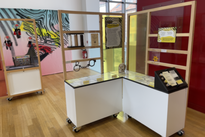 Agrandir l'image 1 sur 2, fenêtre modale