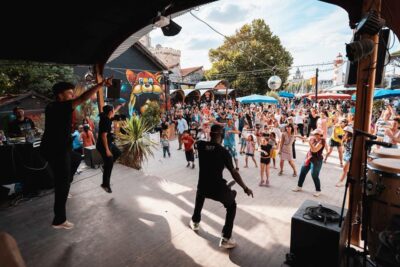 Agrandir l'image 3 sur 32, fenêtre modale