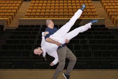 Agrandir l'image 1 sur 2, fenêtre modale